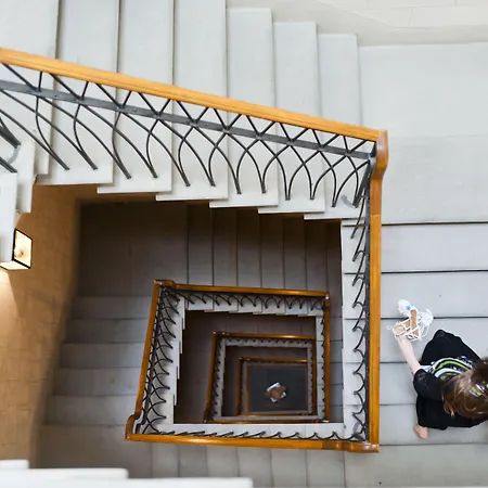 The Place Отель 5*