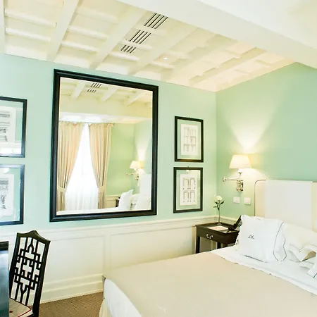The Place 5*
