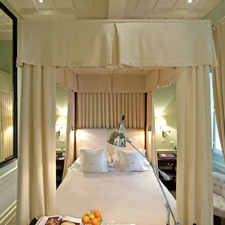 Hotel The Place 5*
